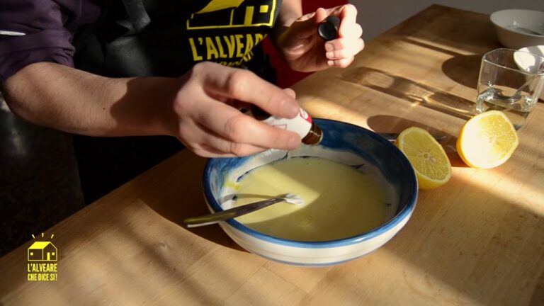Rischio alimentare: torta con uova scadute